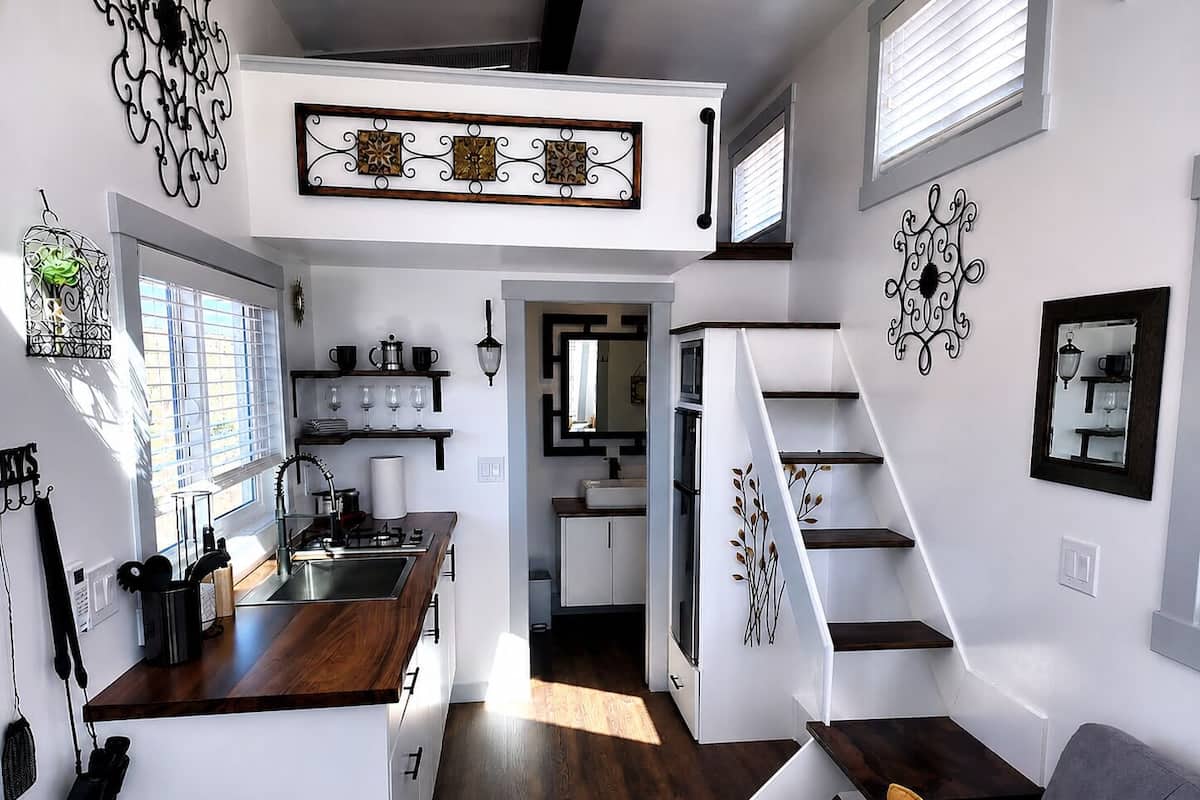 Cabana romântica | Cozinha privada | Cafeteira/chaleira, geladeira, torradeira
