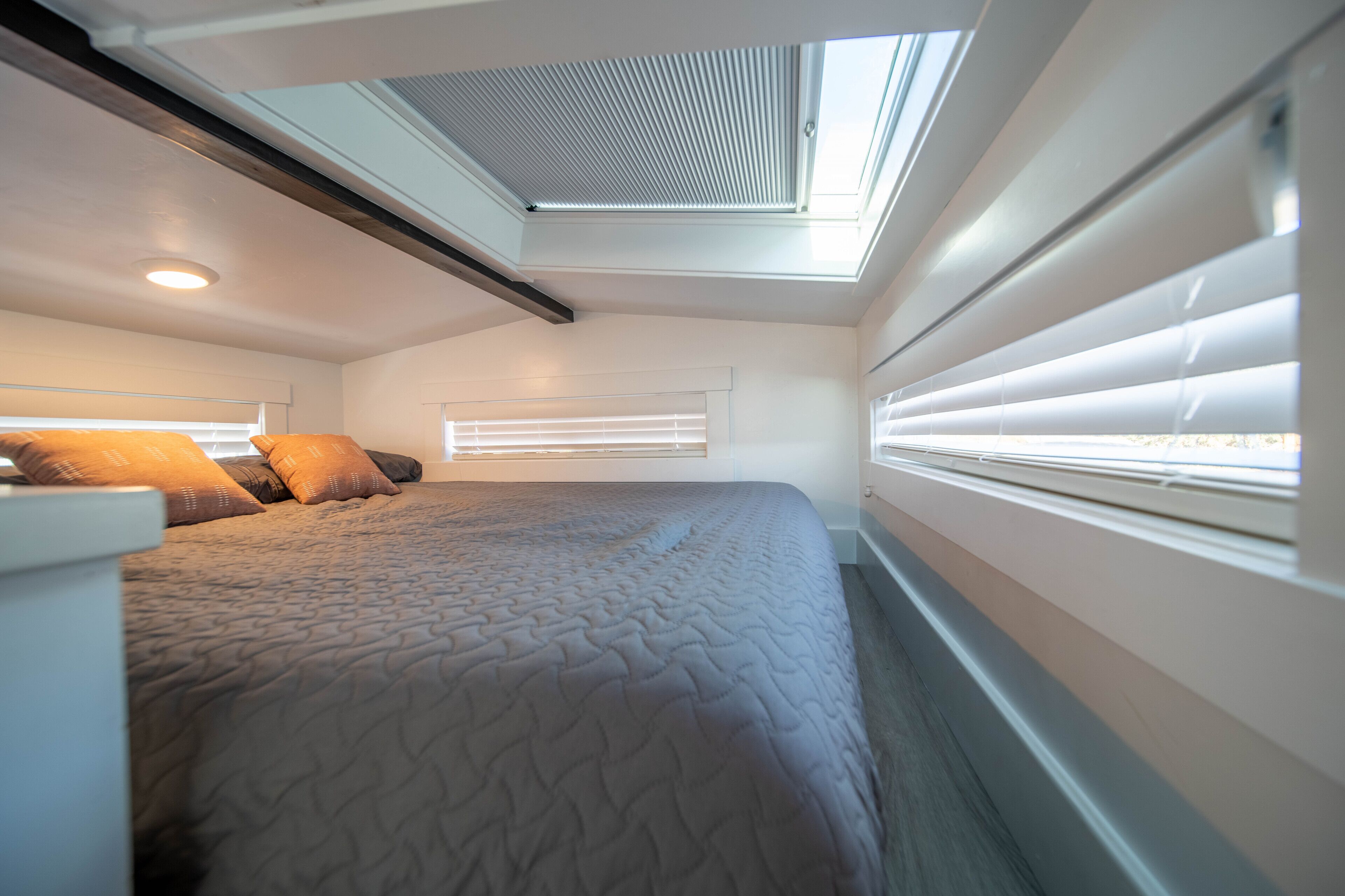 Cabana premium | Camas com colchões de espuma com sistema de memória