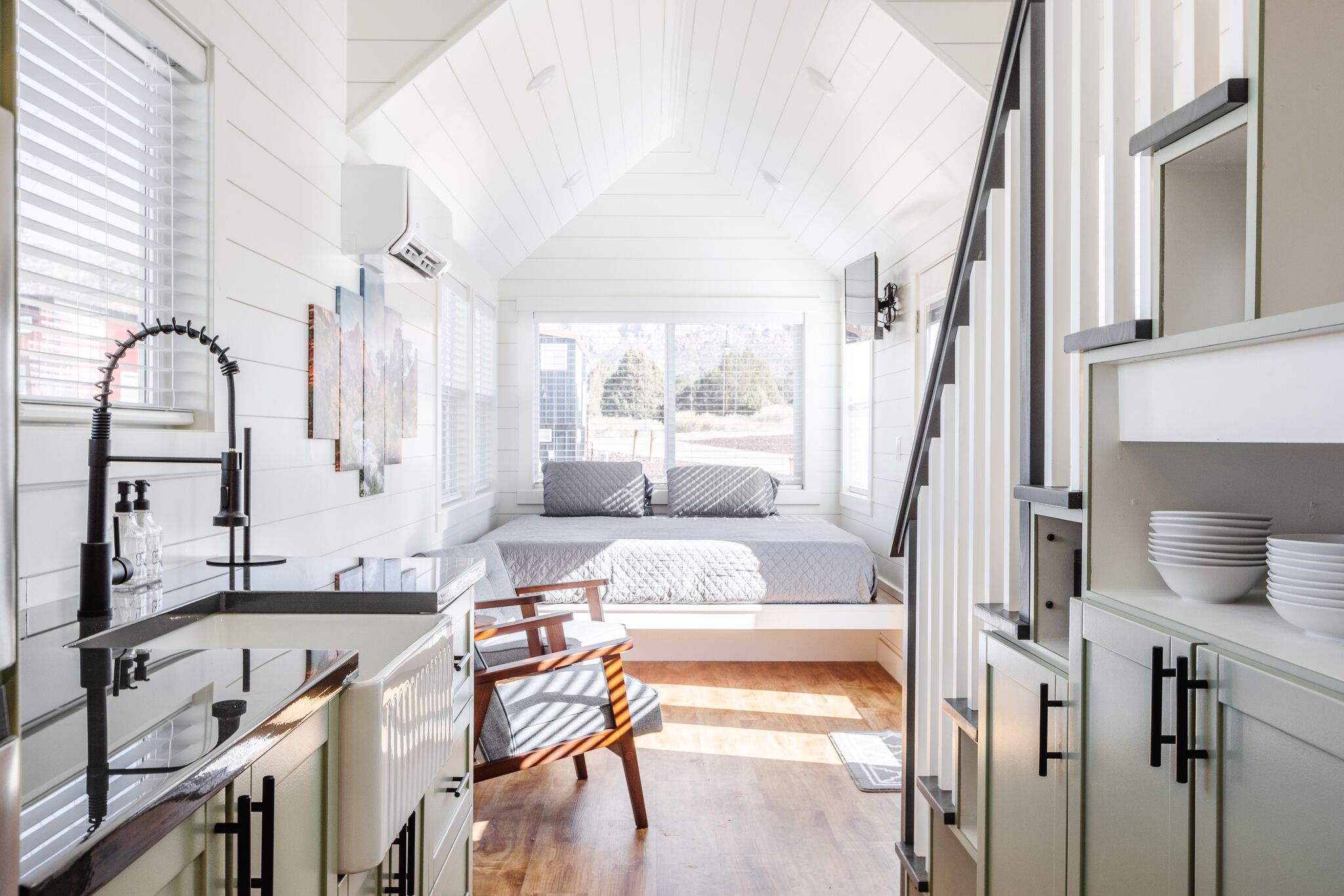 尊荣小屋 | 起居区 | 智能电视、Netflix、Hulu、流媒体服务