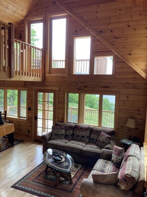 Smart TV, fireplace, DVD player, table football