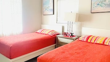 2 bedrooms, WiFi, bed sheets