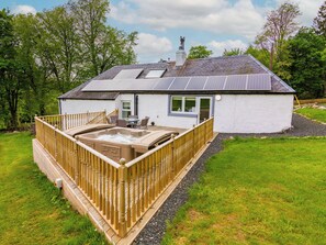 Unclassified image, 5 of 11, button - Keepers Cottage - UK30246 (Glenshee, Cairngorms)