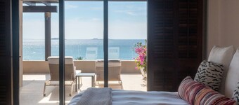 PH Bugambilia in Tau by Mita Residential. Golf Cart, Ocean View, Private Pool, Bikes