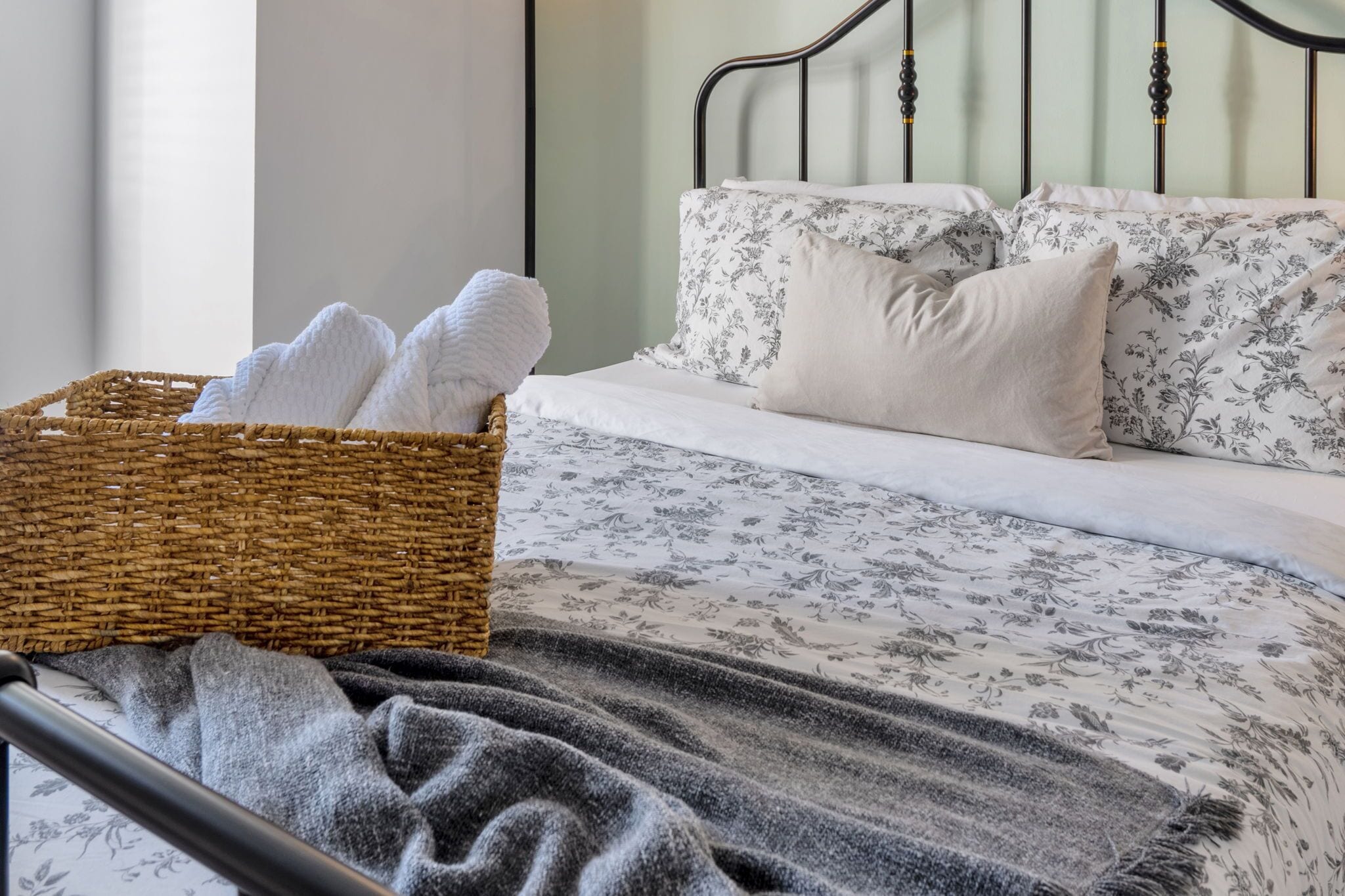 2 chambres, bureau, fer et planche à repasser, Wi-Fi gratuit