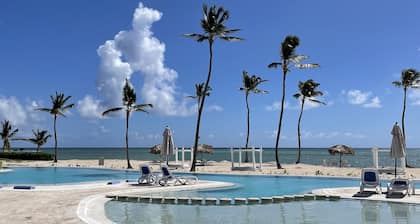 Aqua View - Luxury Condo