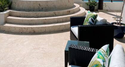 Aqua View - Luxury Condo