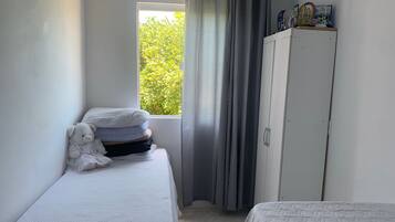 Family House | Premium bedding, individually decorated, individually furnished, desk
