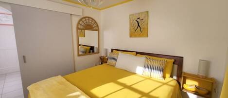 2 habitaciones y caja de seguridad en la habitación