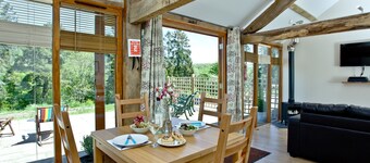 2 bedroom accommodation in Umberleigh