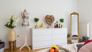 Condo majestueux | 2 chambres, bureau, espace de travail pour ordinateurs portables