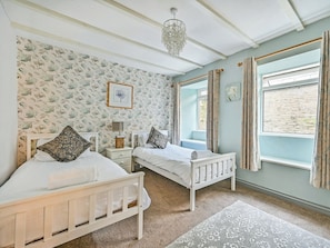 5 habitaciones, wifi gratis y ropa de cama