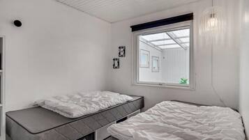 2 makuuhuonetta, vauvan matkasänky, ilmainen Wi-Fi