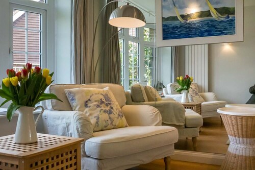 Homely, Elegant 3 bed property in the seaside village of Bembridge