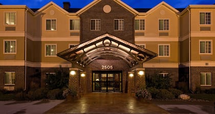 1 Bedroom | Indoor Pool + Hot Tub, Free Breakfast