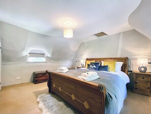 3 bedrooms, free WiFi, bed sheets