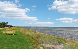 Tæt på stranden
