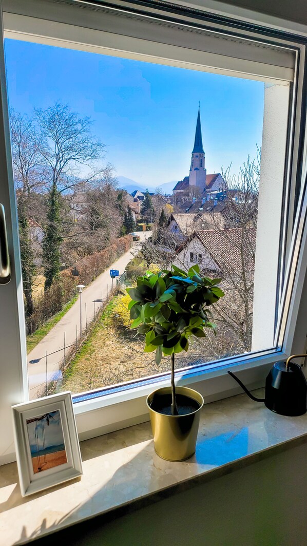 Comfort Apartment | 1 bedroom, individually decorated, individually furnished, desk