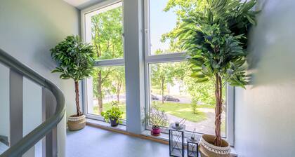 DG Links 40m 2-Zimmer Wohnung