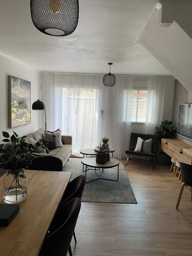 Freshly updated town house Carlisle City Centre