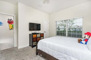 4 bedrooms, iron/ironing board, travel cot, WiFi