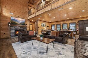 Smart TV, fireplace, video games, DVD player - ERN840 - Splashin' Chalet - Brand New Cabin with Indoor Pool!  Great Location! (Pigeon Forge)