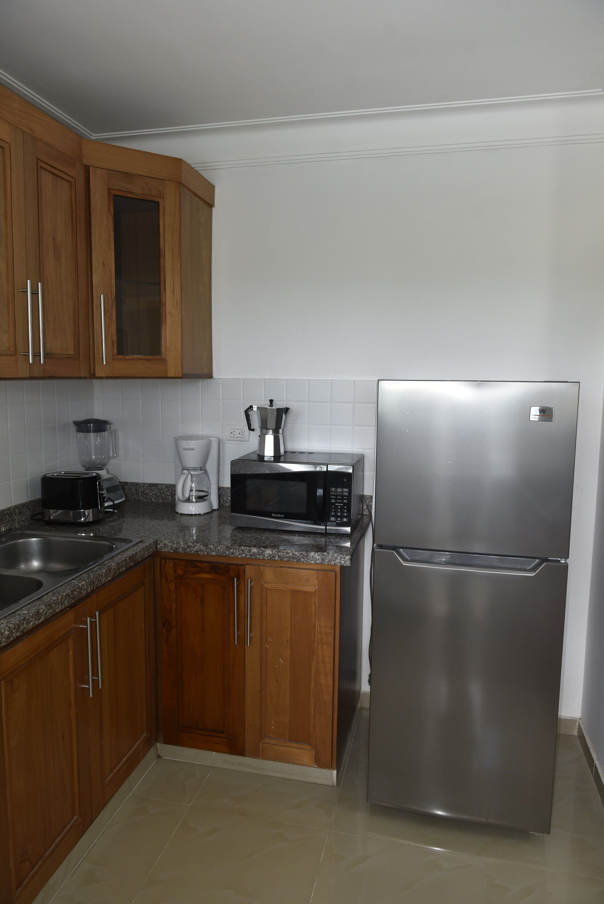 Fridge, microwave, oven, stovetop