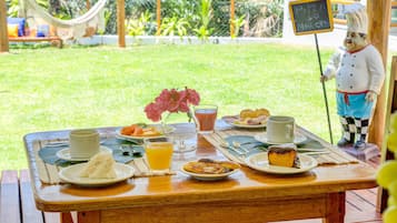 Desayuno buffet incluido todos los días