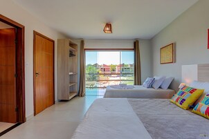 Comfort Triple Room | Minibar, individually decorated, laptop workspace, free WiFi