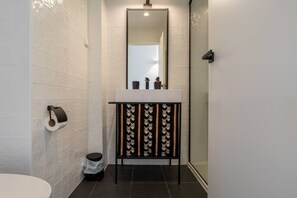 مجففات شعر، مناشف