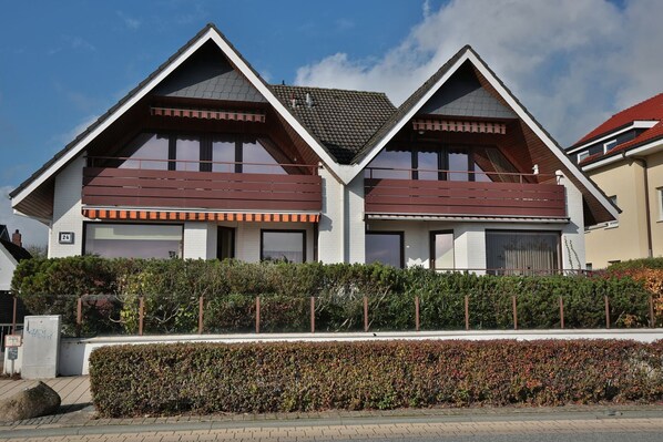 Imagen sin descripción, 1 de 25, botón