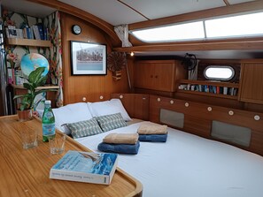 3 chambres, bureau, Wi-Fi, draps fournis