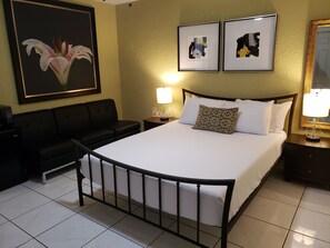 1 habitación, escritorio, wifi gratis y ropa de cama 