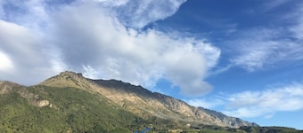 Mountain home with epic views- short drive to lake and river.