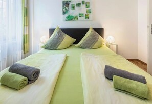 2 Schlafzimmer, Bügeleisen/Bügelbrett, kostenloses WLAN, Bettwäsche