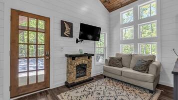 TV, fireplace, offices