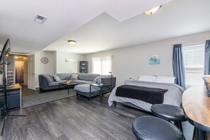 4 camere, ferro/asse da stiro, Wi-Fi gratuito, lenzuola