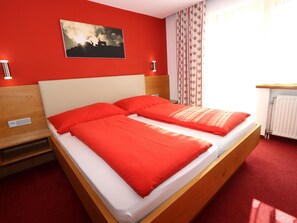 4 bedrooms, Internet