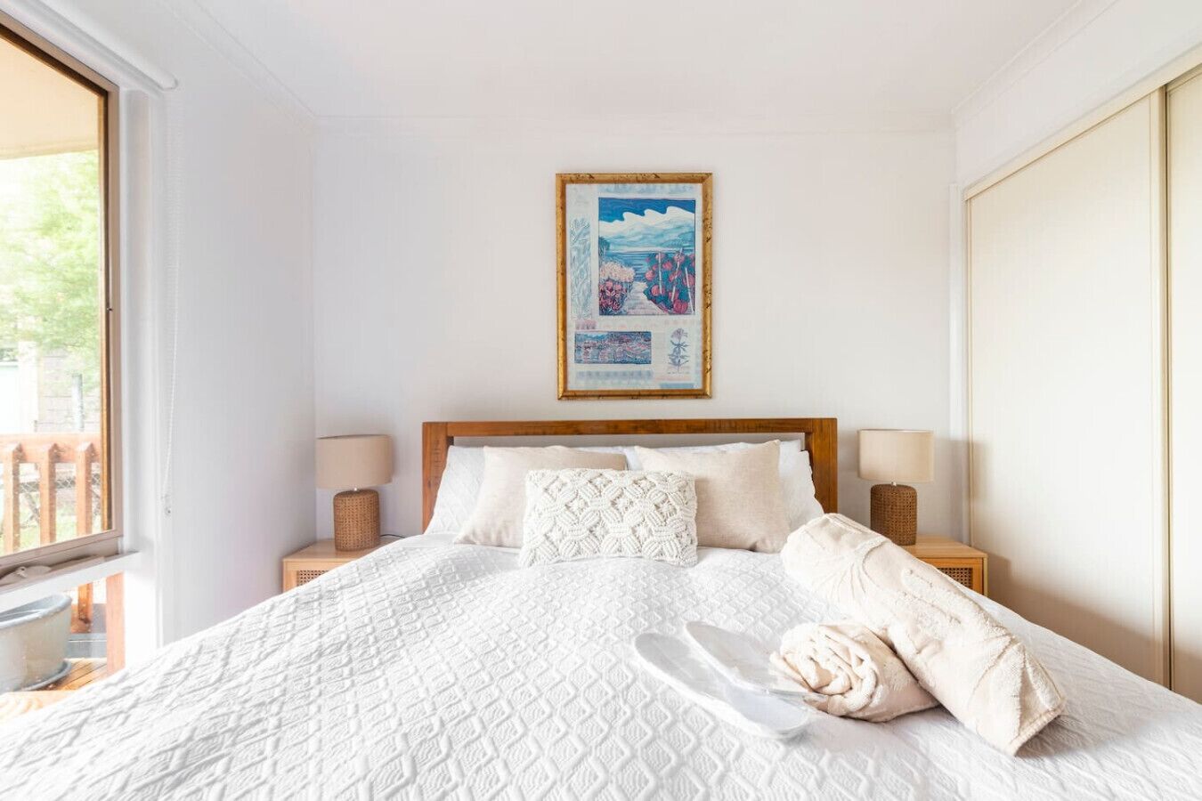 3 chambres, fer et planche à repasser, Wi-Fi, draps fournis