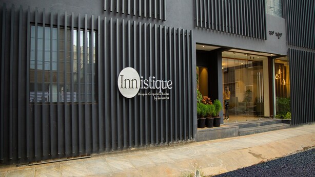Unclassified image, 1 of 25, button - Innistique by Inventree (Bengaluru)