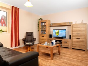 Televisión, libros y estéreo 