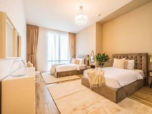 2 bedrooms, in-room safe, individually decorated, individually furnished