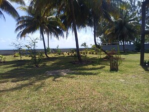 Property grounds - Bungalow 6 à 8 Personnes sur la Plage de Foulpointe (Foulpointe)