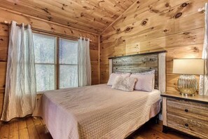 Unclassified image, 3 of 34, button - Whispering Pines by Beyond Expectations with Hot Tub (Sevierville)