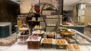 Breakfast buffet - Fortune Walkway Mall, Haldwani - Member ITC Hotels' Group (Haldwani)