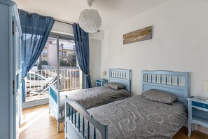 2 habitaciones, tabla de planchar con plancha y wifi gratis 