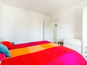 2 makuuhuonetta, ilmainen Wi-Fi, vuodevaatteet