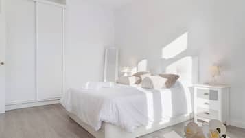 3 habitaciones, tabla de planchar con plancha y wifi gratis