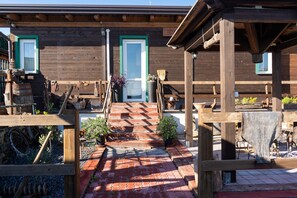 Exterior - Holiday Home "Etna Stables" with Sea View, Whirlpool & Wi-Fi (piedimonte etneo)