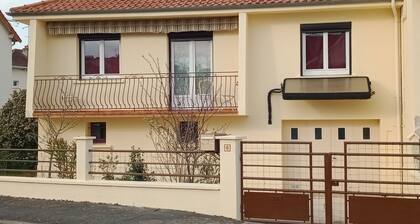 Maison de vacances "complĂšte" avec balcon et Wi-Fi