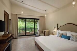 Classic Villa, 3 Bedrooms, Balcony, Garden View (Balcony) | Egyptian cotton sheets, premium bedding, in-room safe, desk